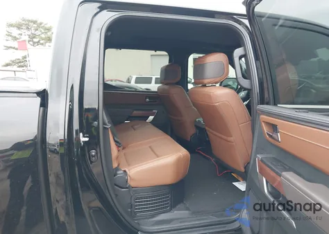 2025 Toyota Tundra Hybrid 1794 Edition Crewmax 5.5' Bed z USA, uszkodzony, nr VIN 5TFMC5DB0SX089743